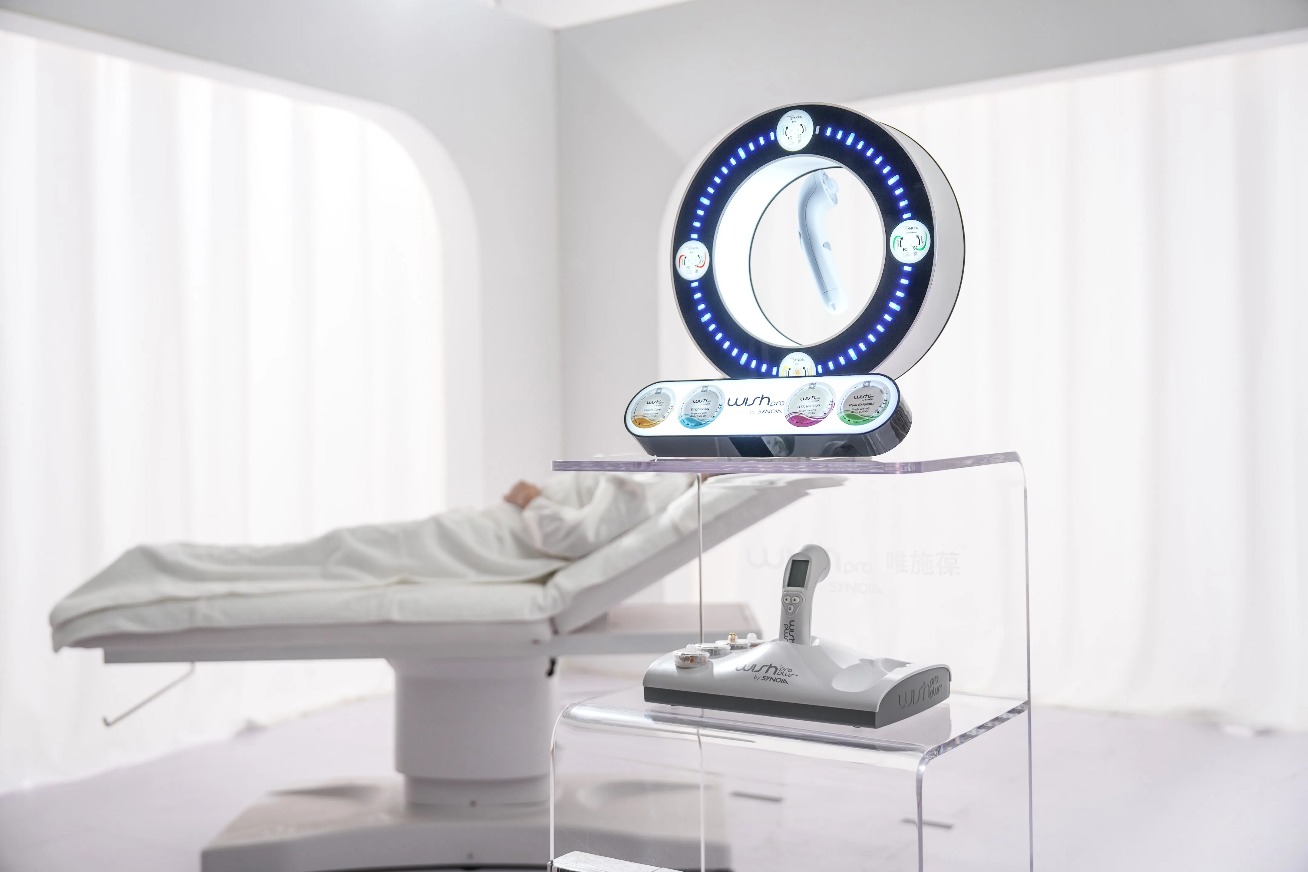 WISHpro magnetic levitation technology display